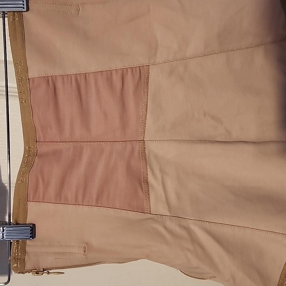 Bellefit Postpartum girdle - Picture 5 of 7